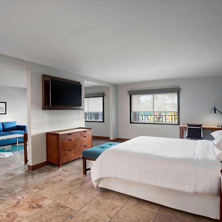 Four Points By Sheraton Anaheim Extérieur photo